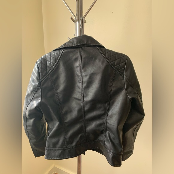 Leather jacket - Picture 3 of 3